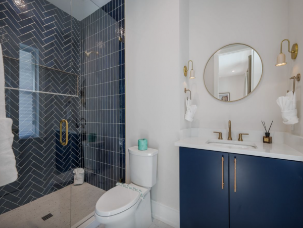Lido Key Ten Bedroom Steps to  Beach Luxury Rental Walk to St. Armands Circle WOW!